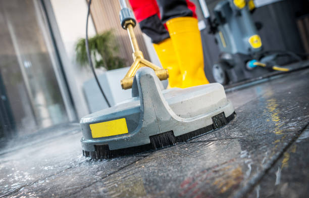 Best Commercial Pressure Washing  in Lexington, TX